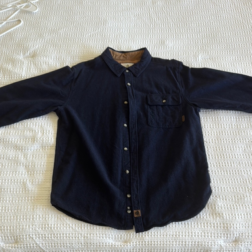 Legendary Whitetails Men's Navy Casual Button Down Shirt